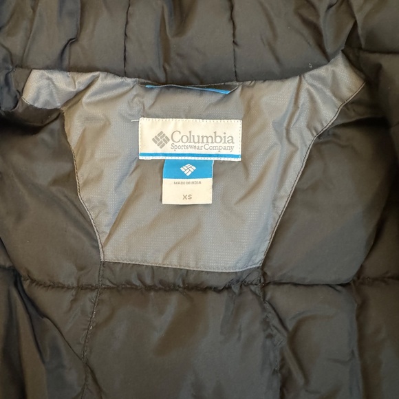 Columbia Coat - Picture 5 of 6